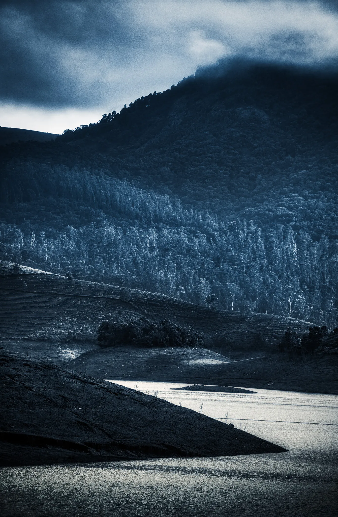 Blue-toned mountain lake
